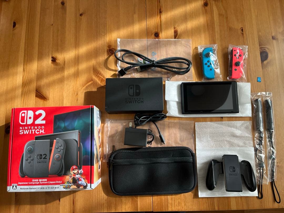 NintendoSwitch本体+SD128GB+保護フィルム貼付+持運ポーチ