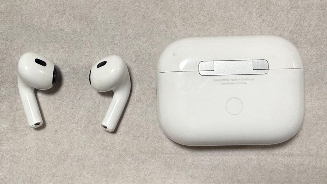 純正　AirPods Pro 2 ライトニングモデル