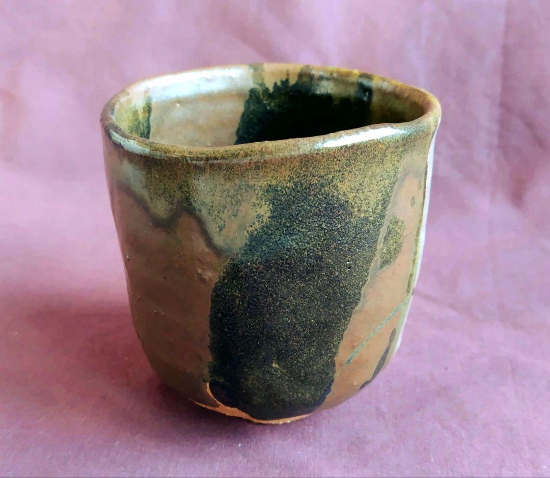 鉄釉掛分花文筒茶盌 (吉川水城 作) 未使用 新品同様