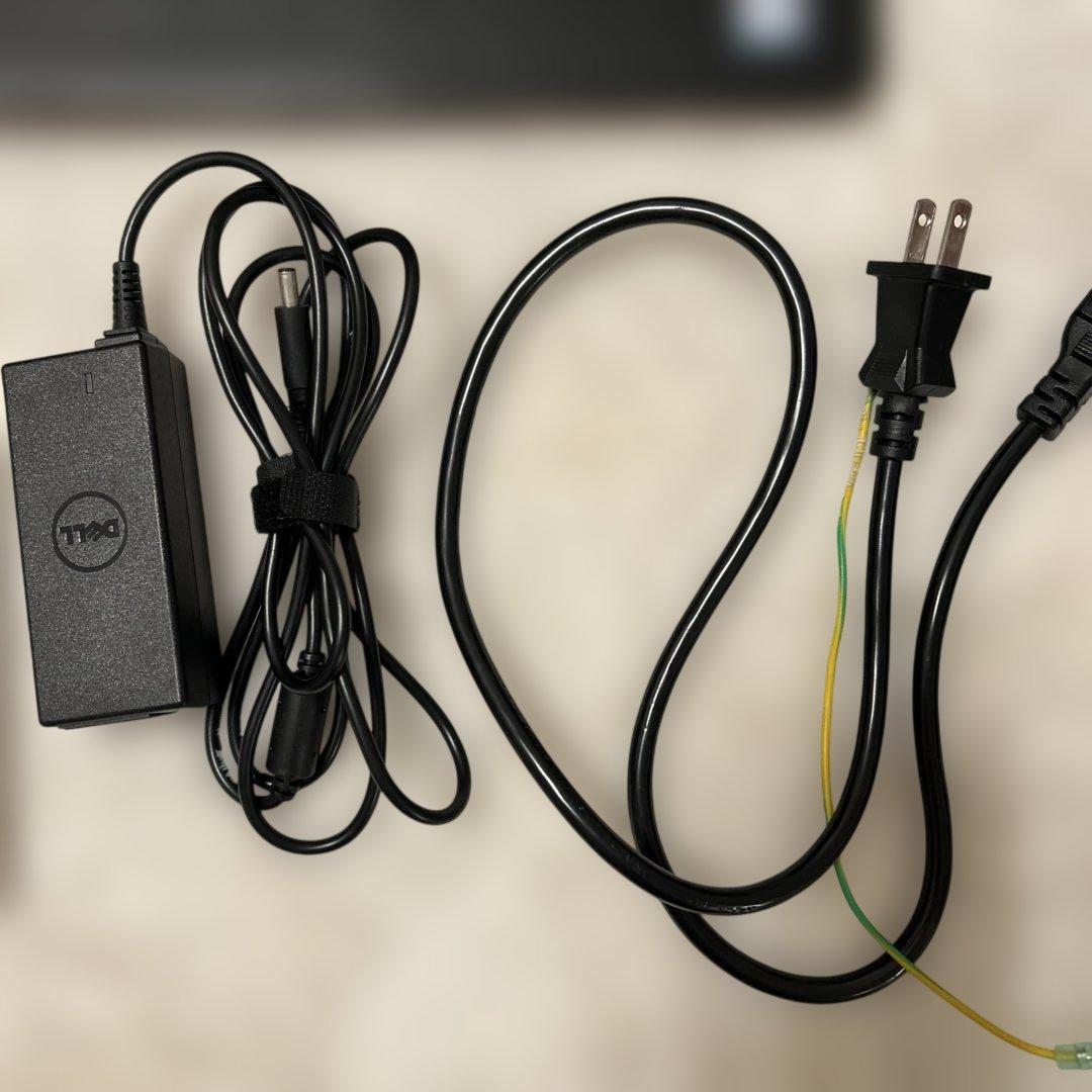 DELL Inspiron 15 ブラック ノートPC 本体