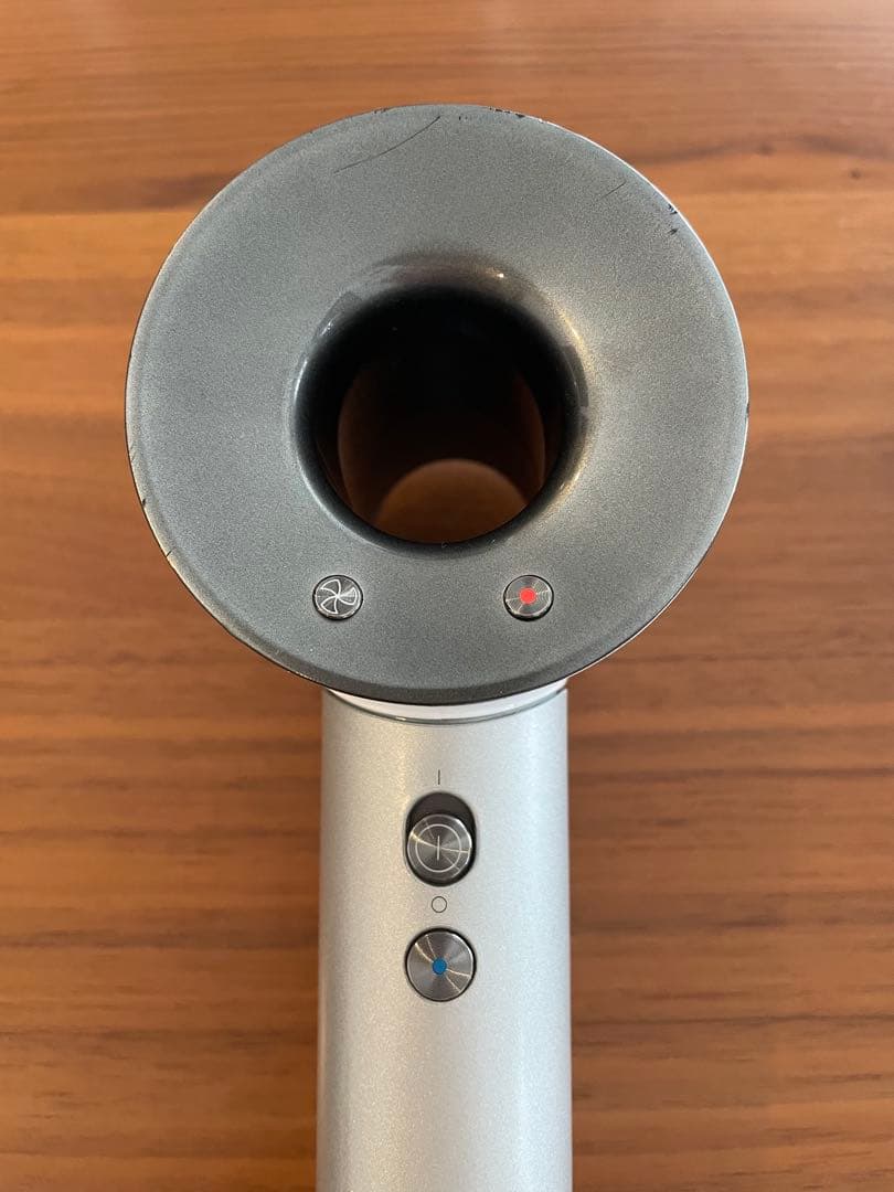 Dyson Supersonic HD01ヘアドライヤー