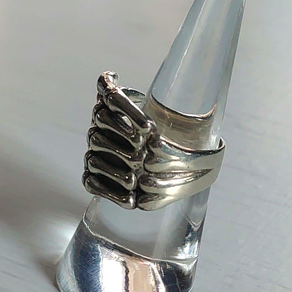 925刻印　ボーンハンド　ヴィンテージシルバーリング　スカルハンド　骸骨の手