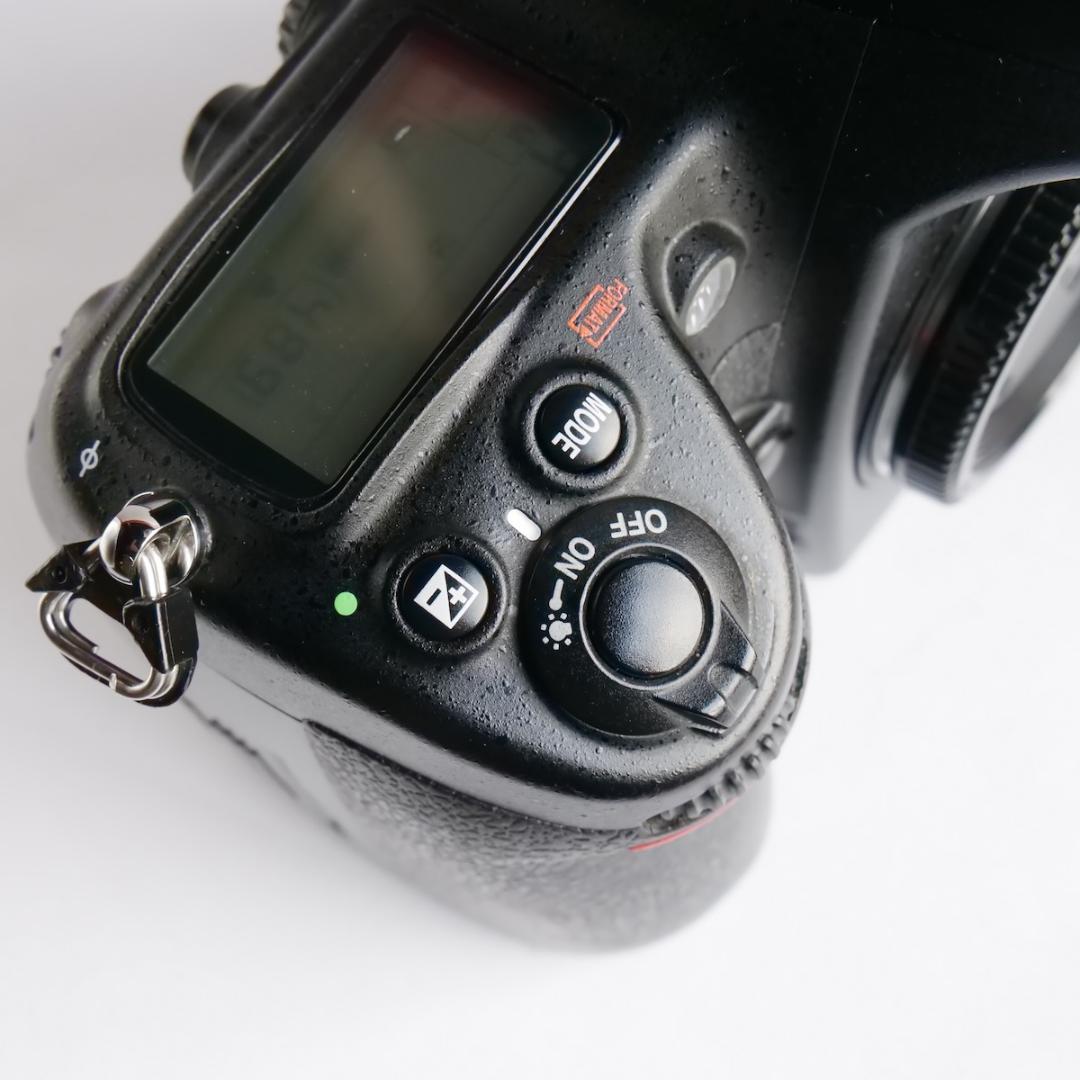 ニコン Nikon D700 ボディ FX デジタル一眼レフ 付属品多数 美品