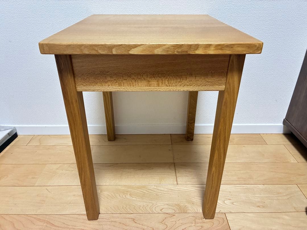 無印良品 タモ材 ベッドサイドテーブル