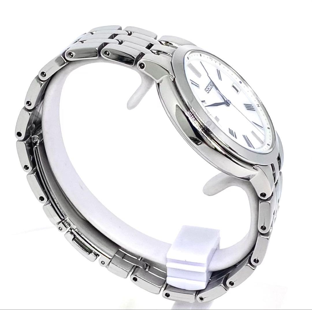 SEIKO☆セイコー☆電波ソーラー☆腕時計☆ホワイト文字盤×ブルー針☆日本製