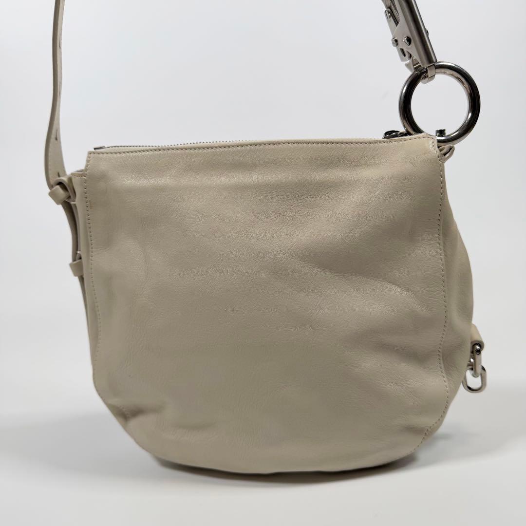 【美品】【現行】バーバリー　ショルダーバッグ　スモールナイトバッグ　アイボリー