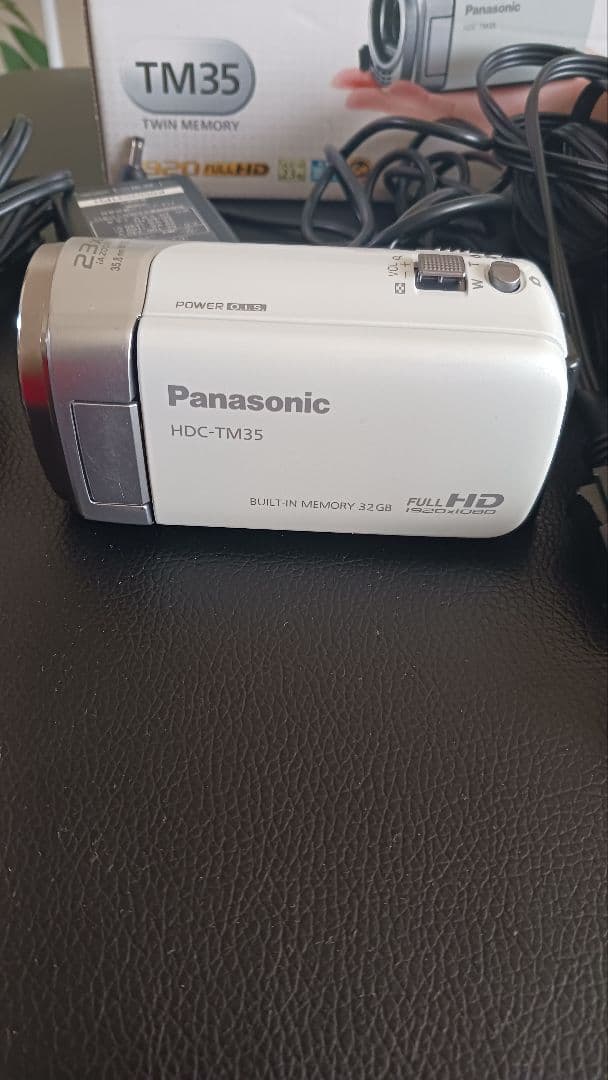Panasonic HDC-TM35 ビデオカメラ 本体アクセサリー