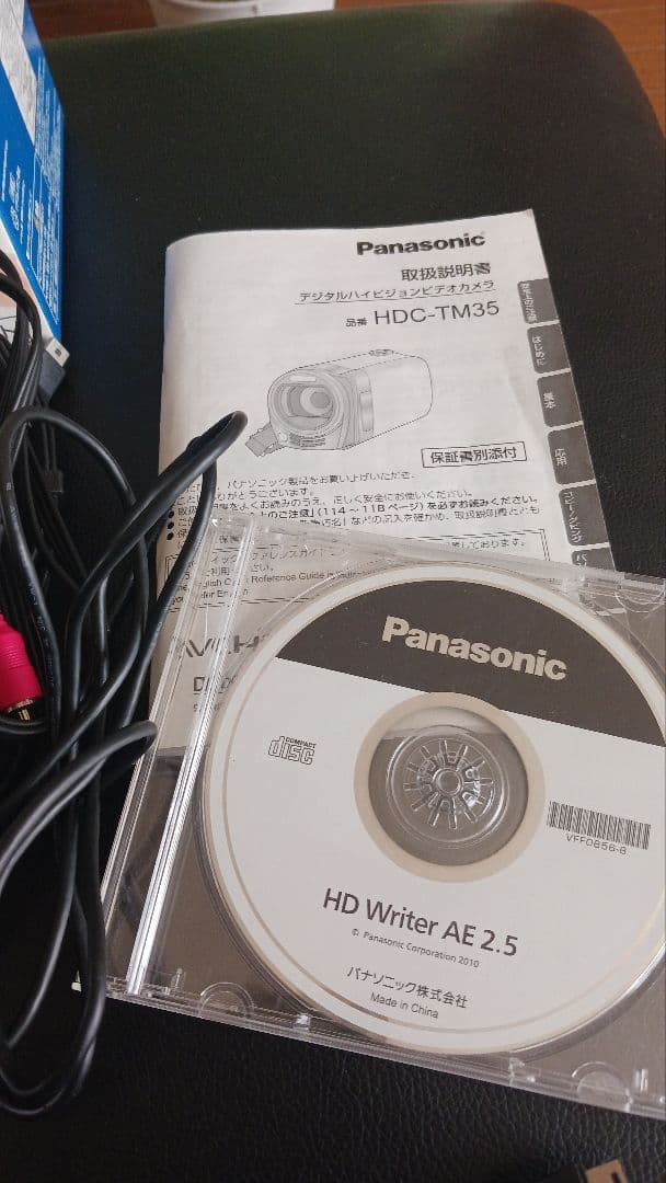 Panasonic HDC-TM35 ビデオカメラ 本体アクセサリー
