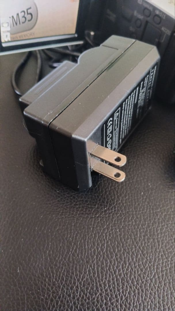 Panasonic HDC-TM35 ビデオカメラ 本体アクセサリー