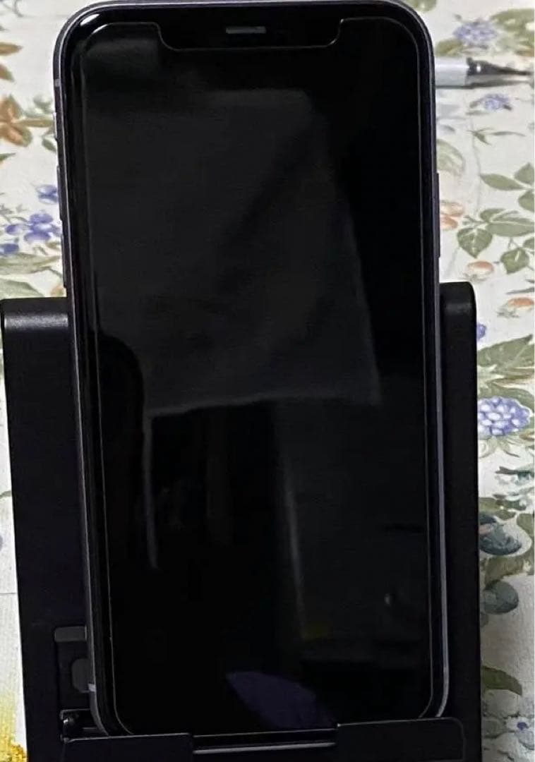 （美品）Apple iPhone 11 ラベンダー　128GB 本体