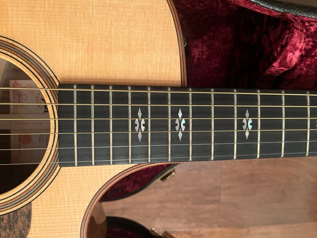 【美品】Taylor 712ce V-Class おまけ付き