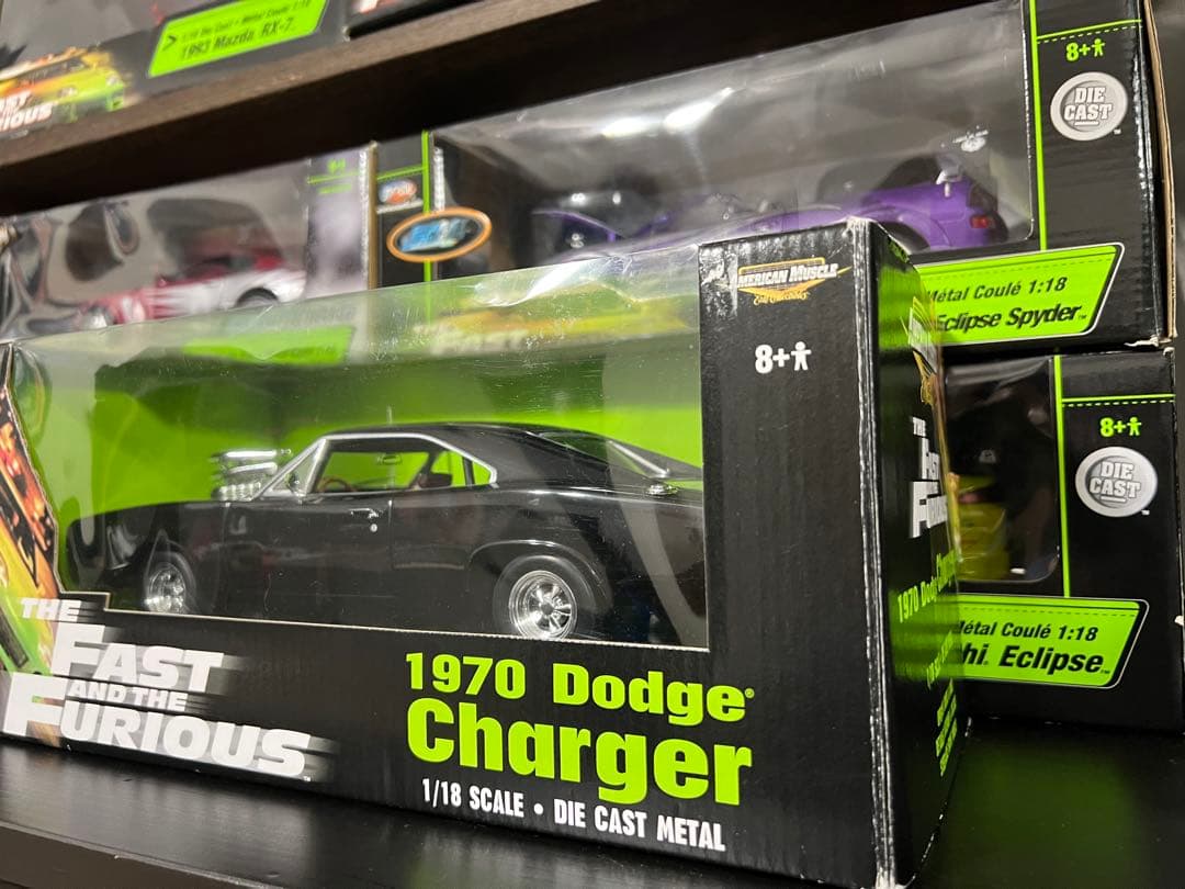 ミニカー FAST& FURIOUS 1970 DODGE CHARGER 1/18