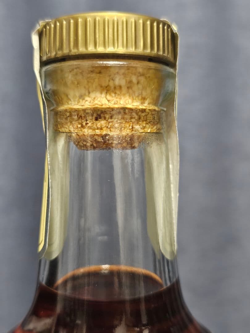 ダルウィニー ハンドフィル 蒸留所限定版 53.6%