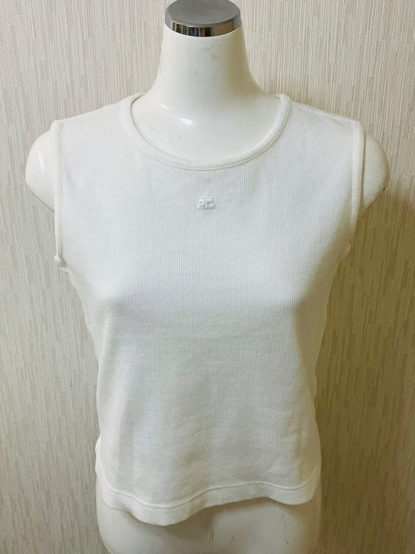 美品　クレージュ ロゴ リブ編み ホワイト タンクトップ
