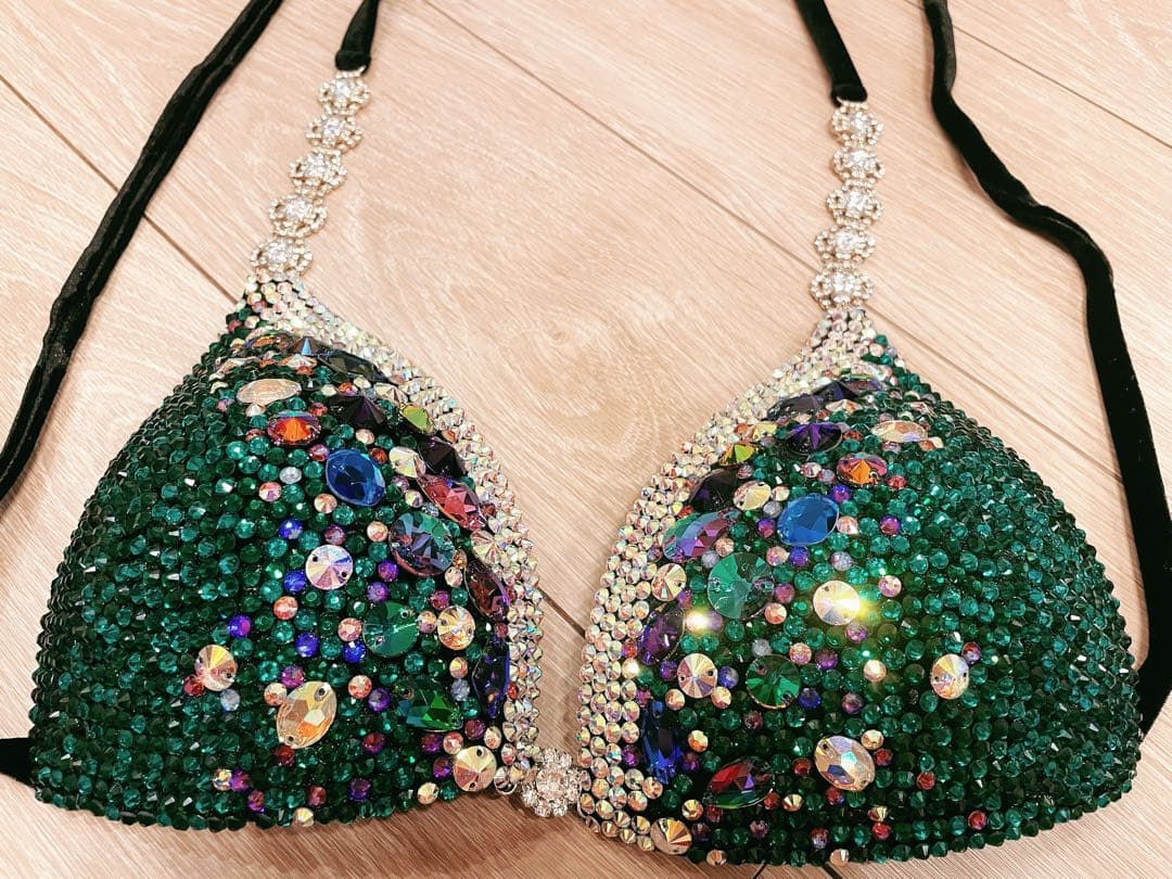 美品コンテスト用ビキニグリーン緑競技用サタスタFWJAPFキラキララインストーン