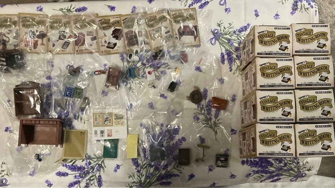 リーメント　スヌーピ　ライティングルーム