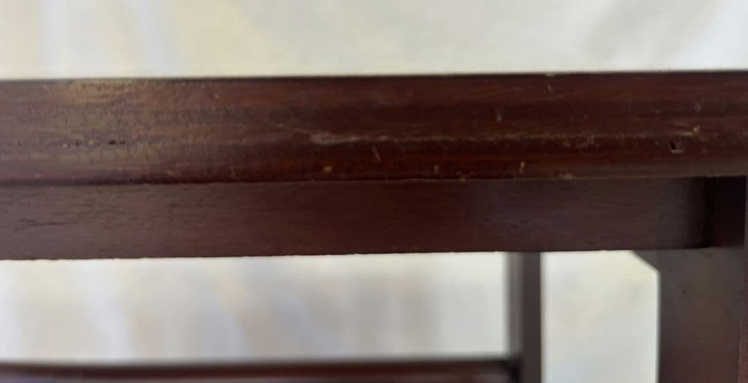 マガジンラック付き　サイドテーブル　アンティーク　木製　ダークブラウン