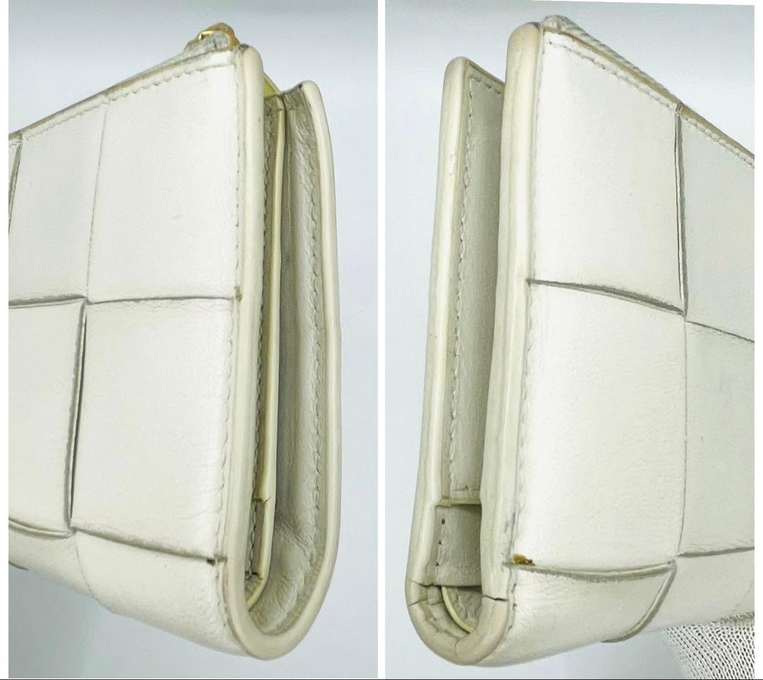 良品◇現行 ボッテガヴェネタ 二つ折り財布 ホワイト コンパクトウォレット