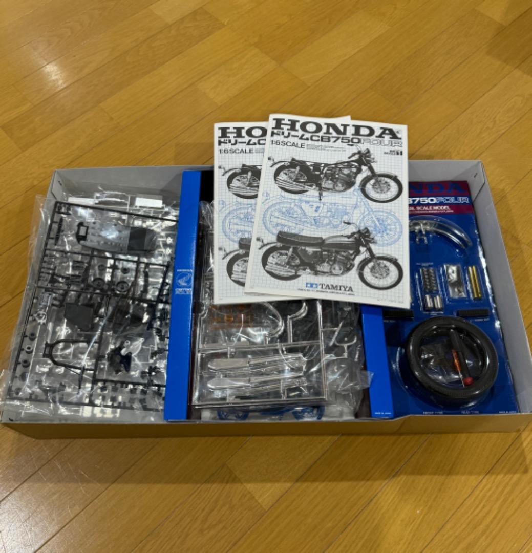 タミヤ　1/6シリーズ　HONDACB750 FOUR