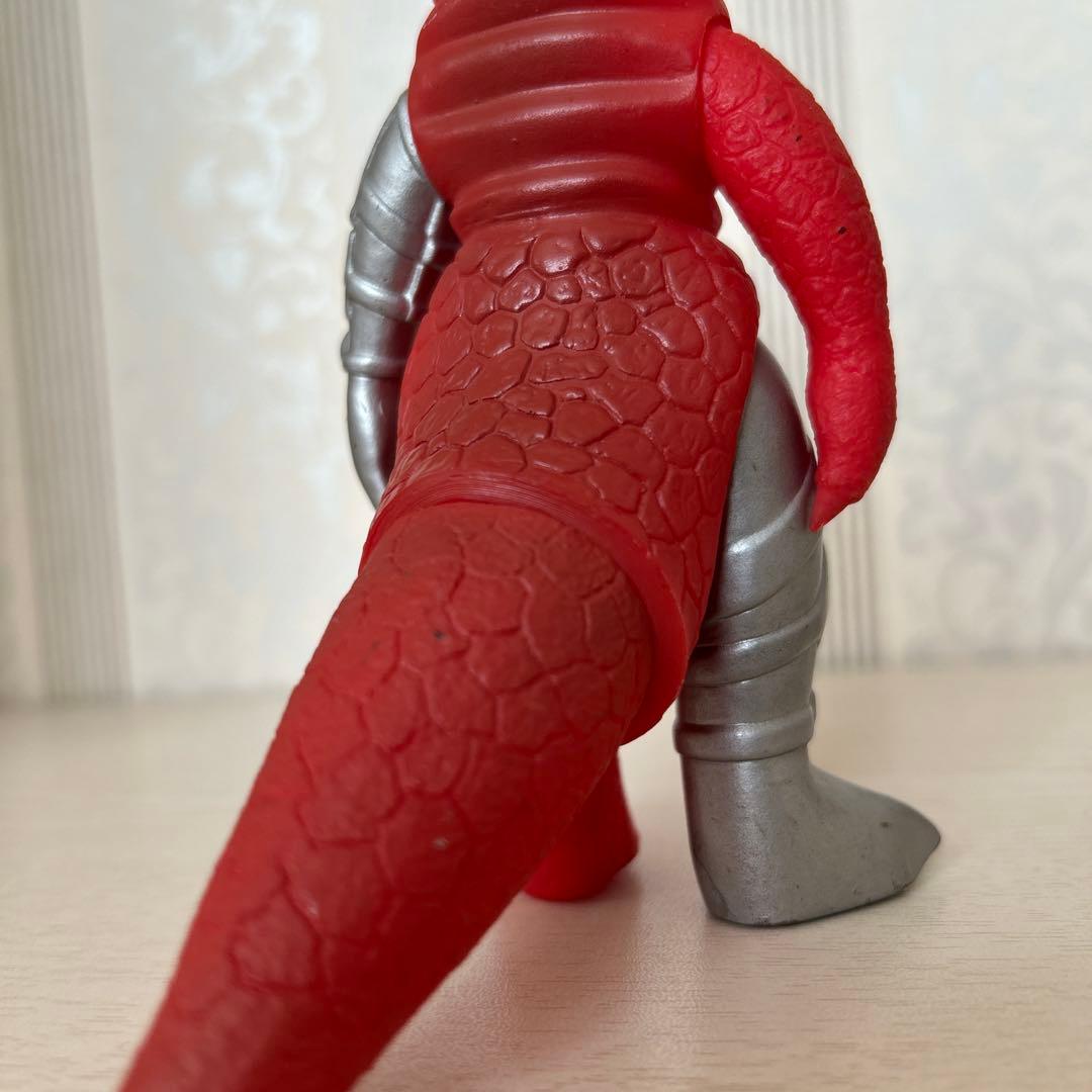 パンドン味のある怪獣