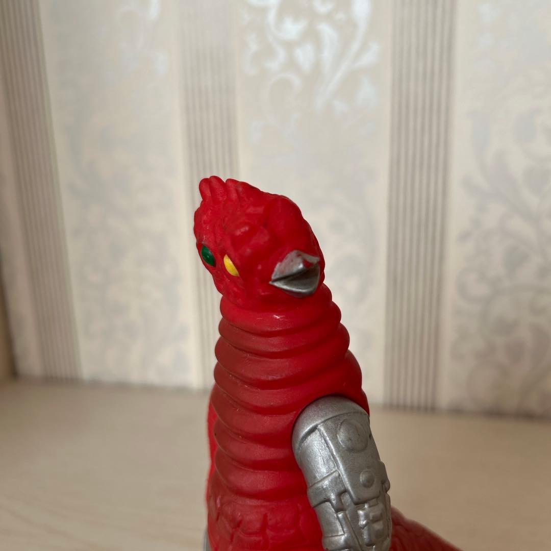 パンドン味のある怪獣