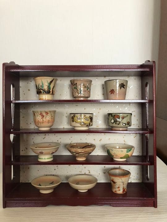 12か月ぐい呑み揃　飾り棚付き