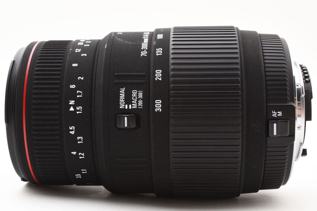 美品　SIGMA APO DG 70-300mm F4-5.6 Nikon