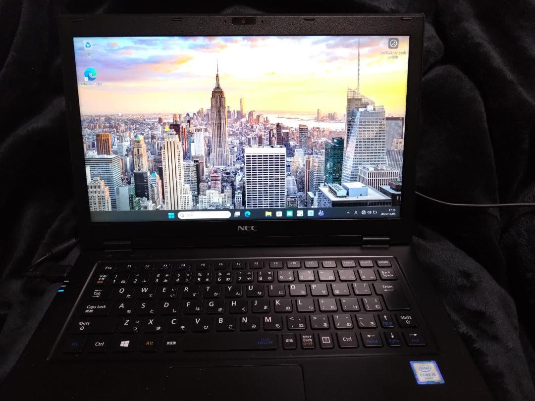 Windowsノート本体 NEC Lavie Hybrid ZERO HZ550/FAB