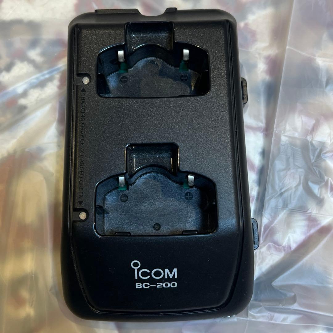 ICOM アイコム IC-4300 2個 BC-200/186 1個　セット
