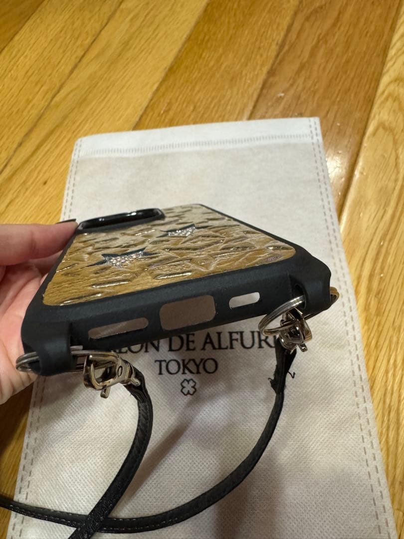 SALON DE ALFURD ☆スターエンボススマホケース15pro
