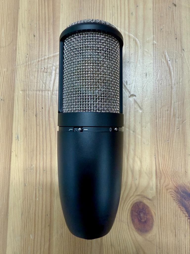 AKG P420 コンデンサーマイク ショックマウント付き
