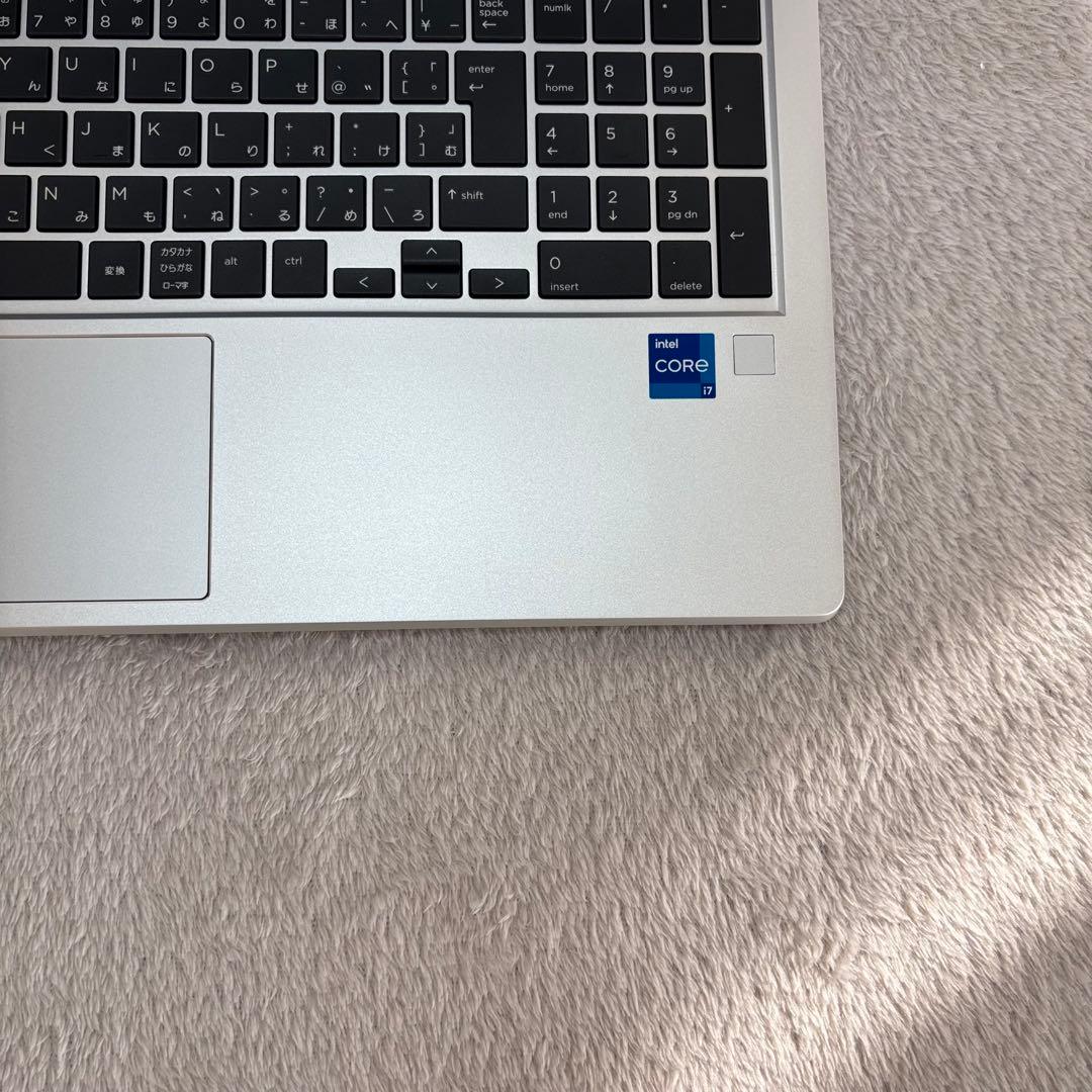 超美品HP ProBook 12世代 i7 高級軽型ノートPC 32GB 512