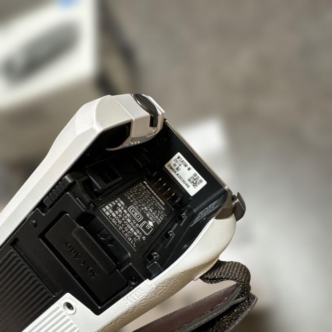 ほぼ未使用　【卒業・卒園式におすすめ】HC-W580M ビデオカメラ