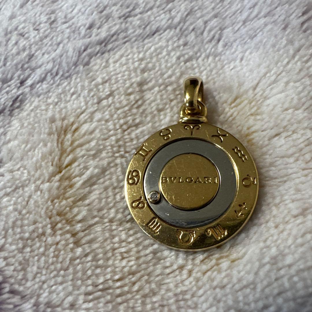 ブルガリペンダントトップ