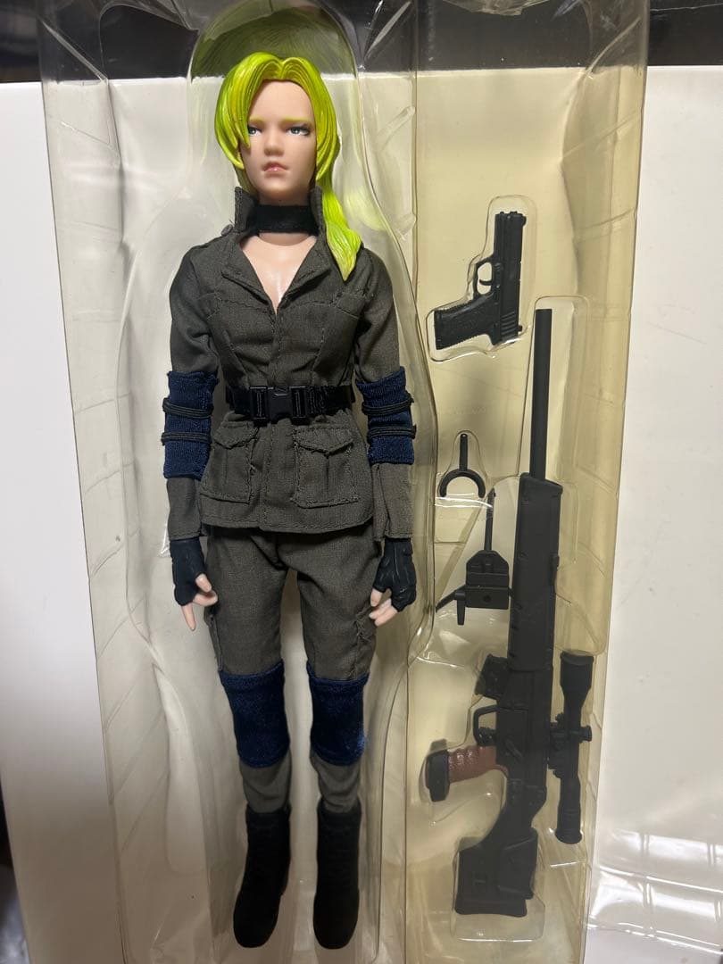 コナミ メタルギアソリッドより ウルフ メリル 1/6ドール 2点セット 開封品