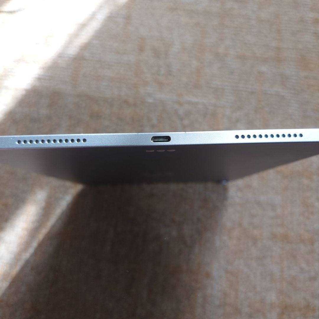 iPadAir第４世代 A14 チップ　ストレージ256GB 画面故障