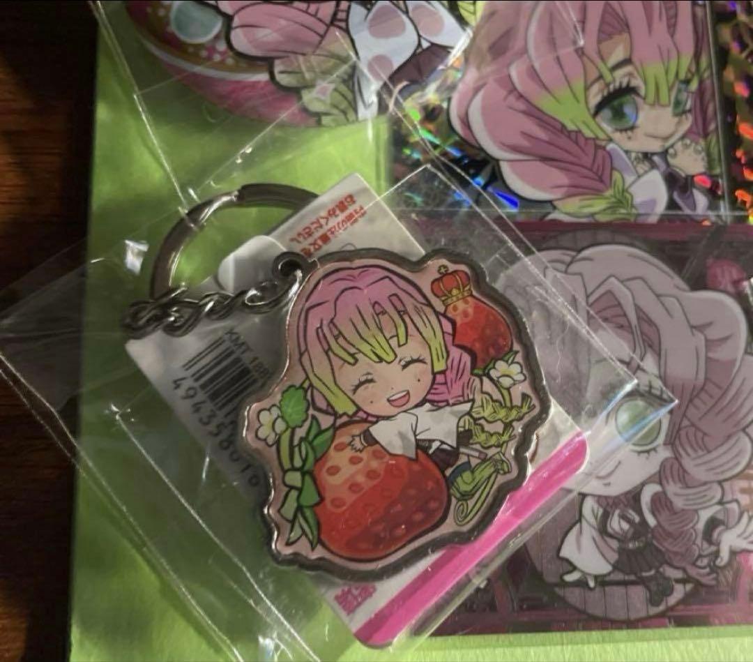 鬼滅の刃 甘露寺 蜜璃 ウエハース カード でふぉるめ シール 缶バッジ 無限城