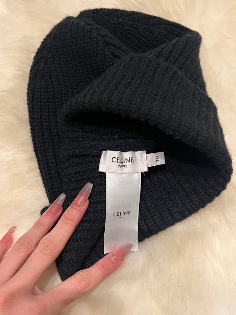 CELINE 黒 ニットビーニー 帽子