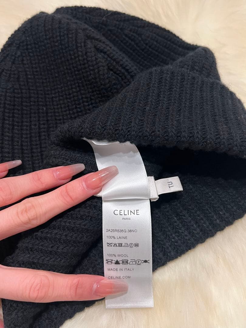 CELINE 黒 ニットビーニー 帽子