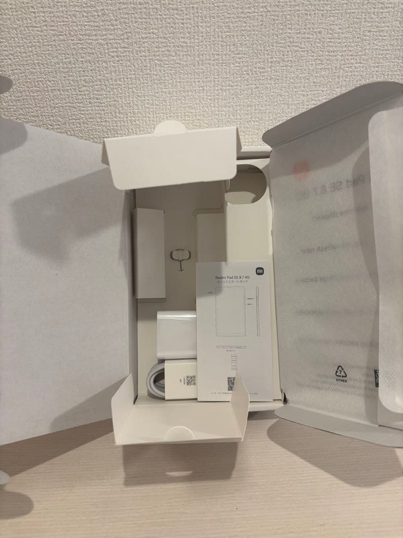 Redmi Pad SE 8.7 4G MOFTスタンド付き6GB/128GB