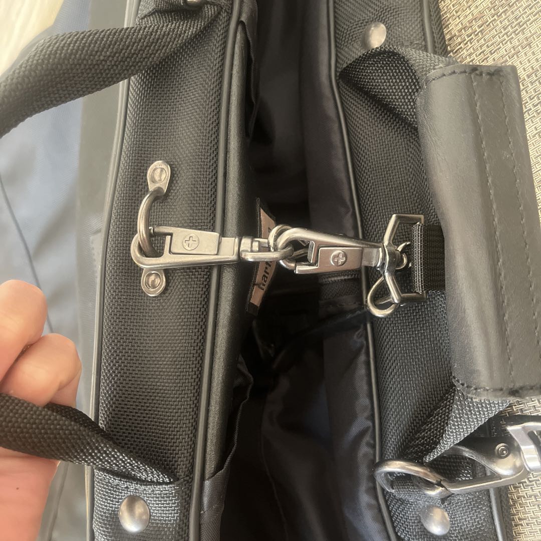 hartmannガーメントバッグ