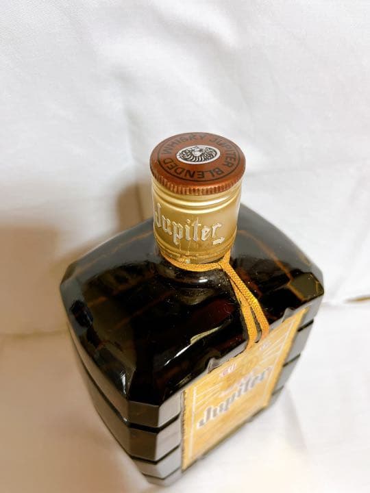Jupiter  ウイスキー　70周年記念ラベル
