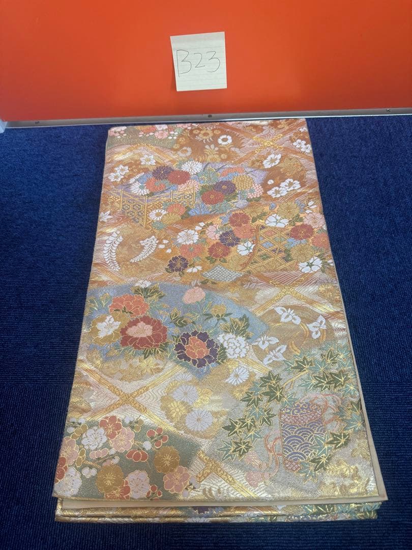 2678袋帯 古代彫金紋 西陣織 金糸　高級上質上品　約440cm 未使用