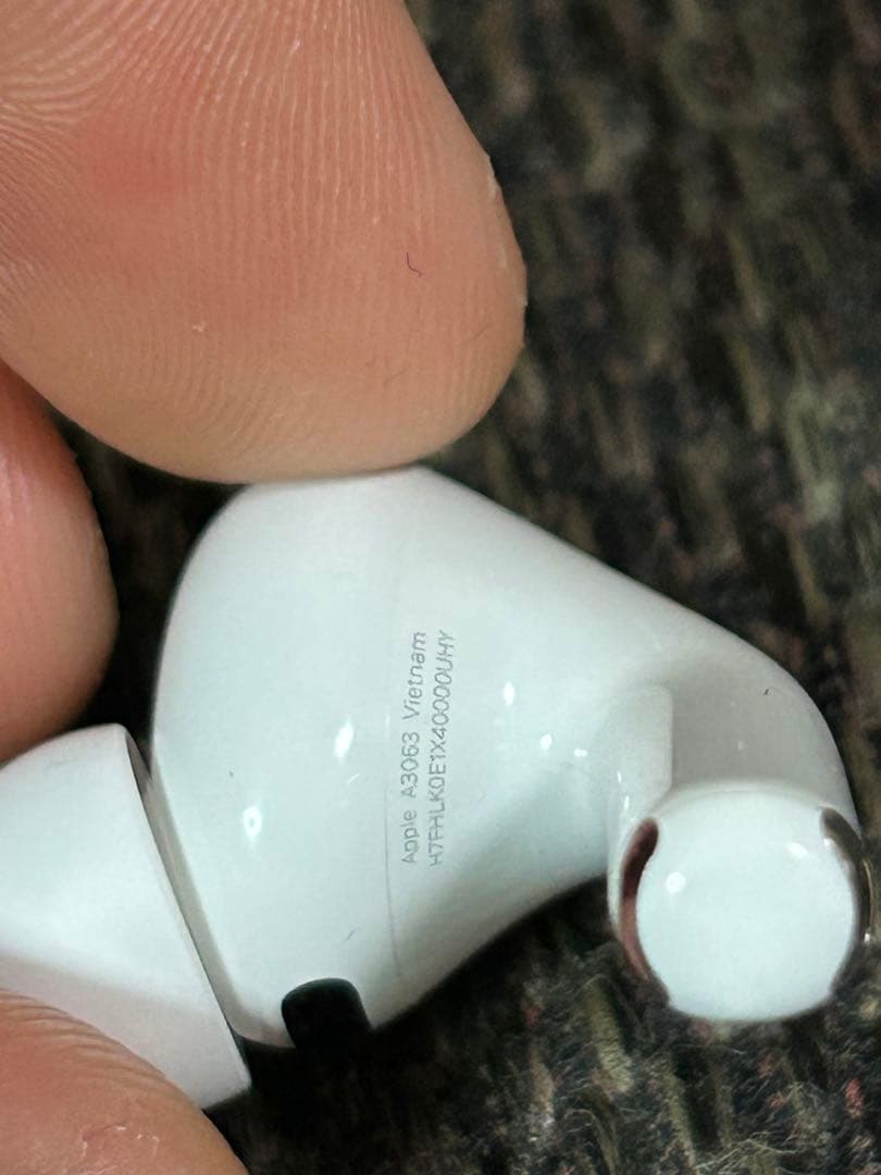 [極美品] AirPods Pro 第3世代　右耳のみ