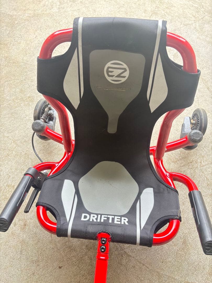 EZROLLER DRIFTER 三輪車 レッド　イージーローラー