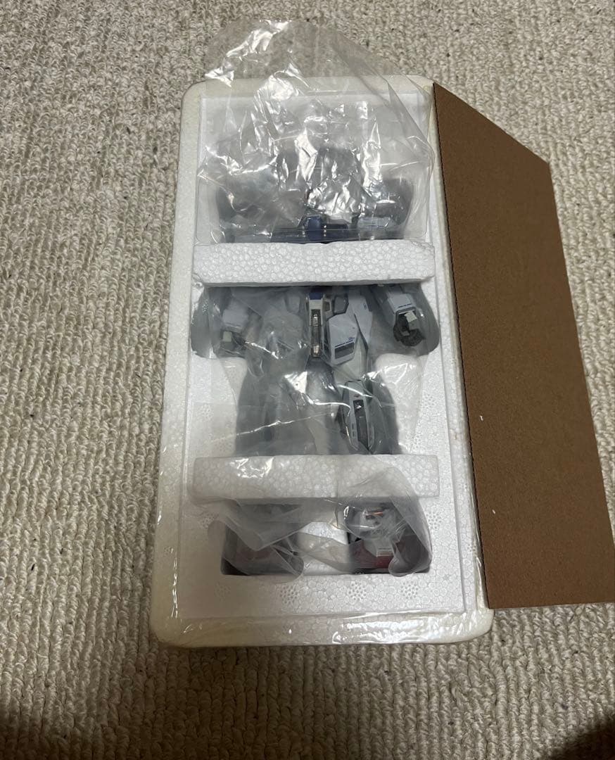 メタルビルド　ストライクガンダム