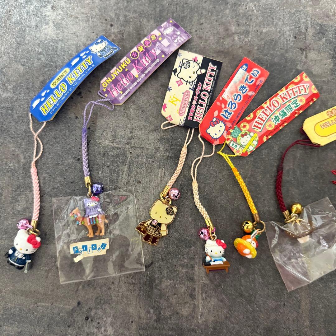 ご当地キティ 根付け ファスナーマスコット その他まとめ売り 約160点