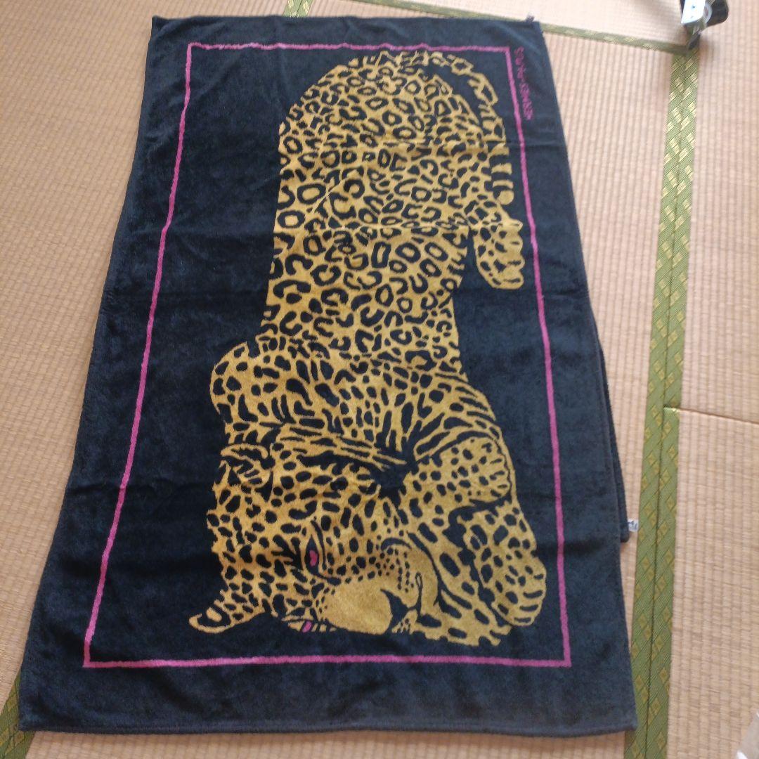 エルメス　ビーチタオル　ラグ　大判 豹柄