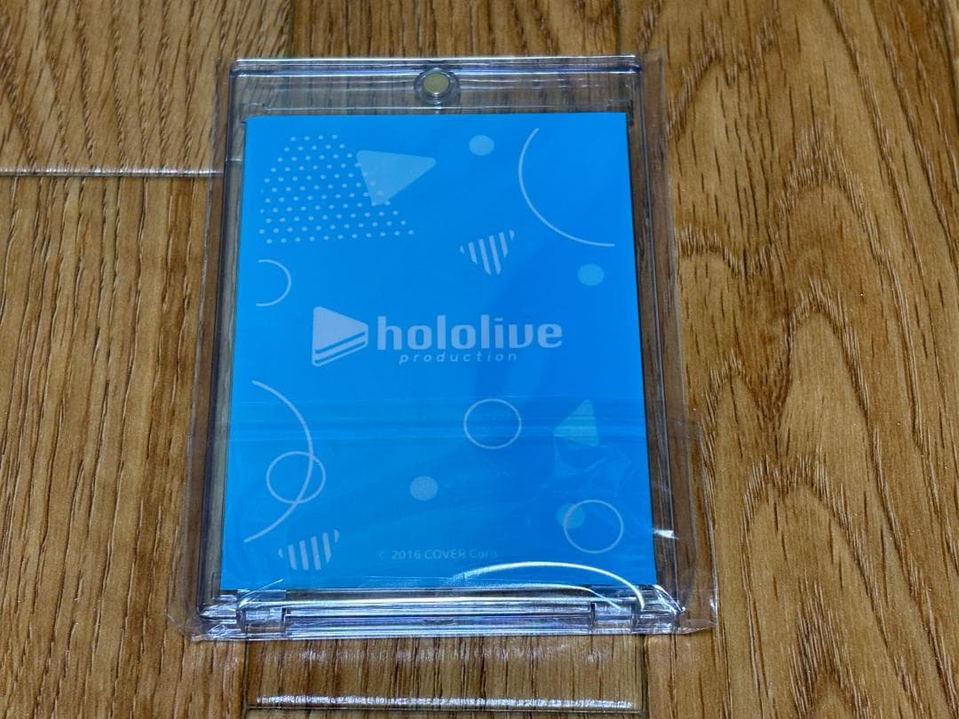 常闇トワ　誕生日記念 直筆サイン入りチェキ風ブロマイドカード＋アクリルスタンド