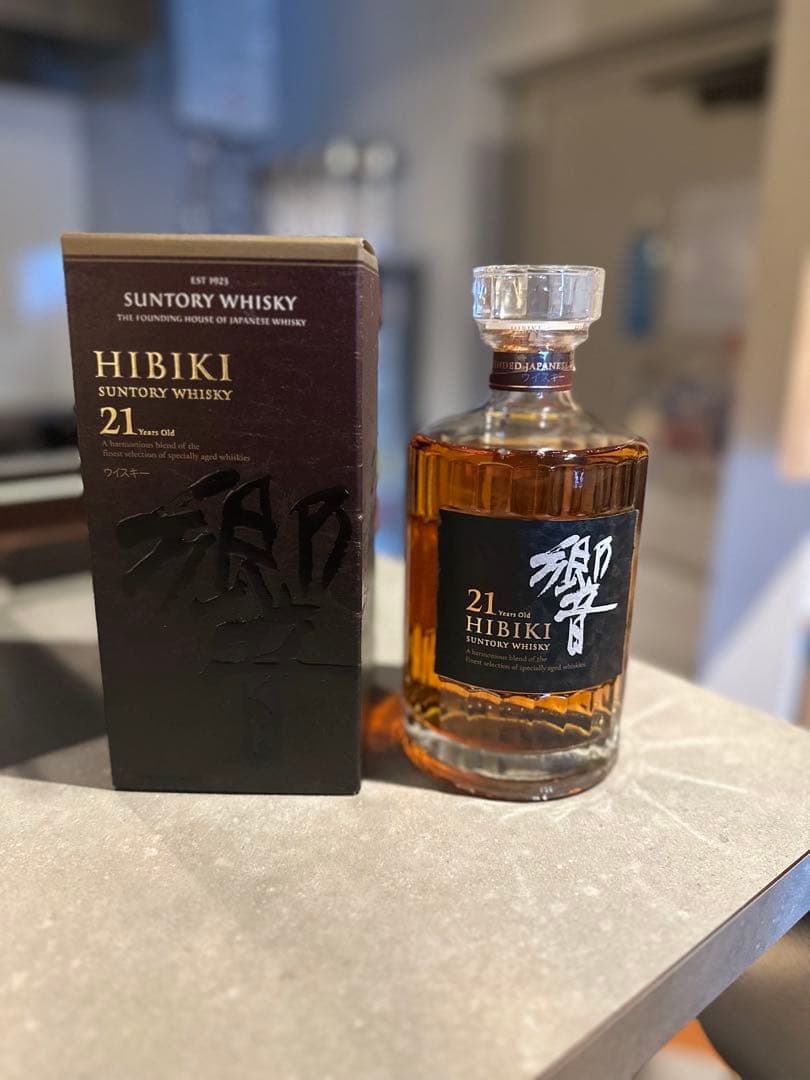 Hibiki 響21年 ウイスキー 700ml